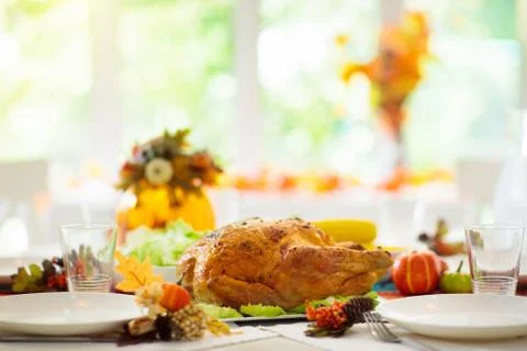 Thanksgiving dinner. Turkey table setting. Foto stock
