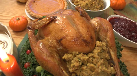 Thanksgiving turkey dinner Stock Footage