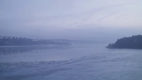 Thaw Stock-Footage 111352850