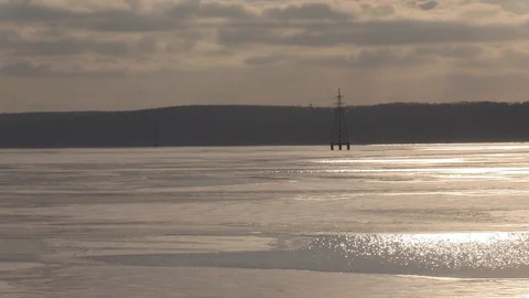 Thaw on the lake Video stock 124374231