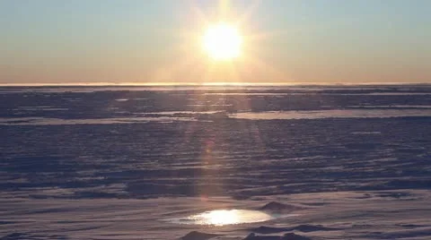 Thawing Arctic, Steaming Pool, Bering Sea, Nome, Alaska Vidéo 10716451