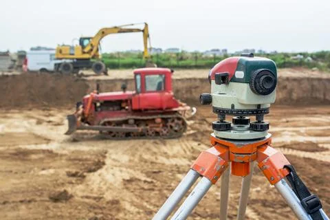 Theodolite on tripod Foto stock