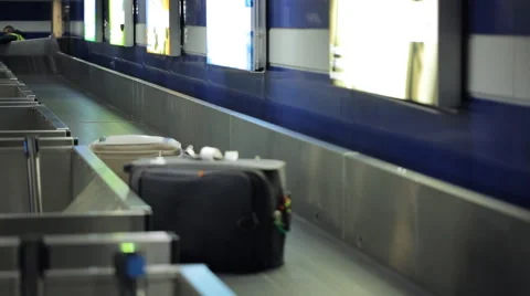 There is the process of baggage belt working, sorting Stock Footage 65740904