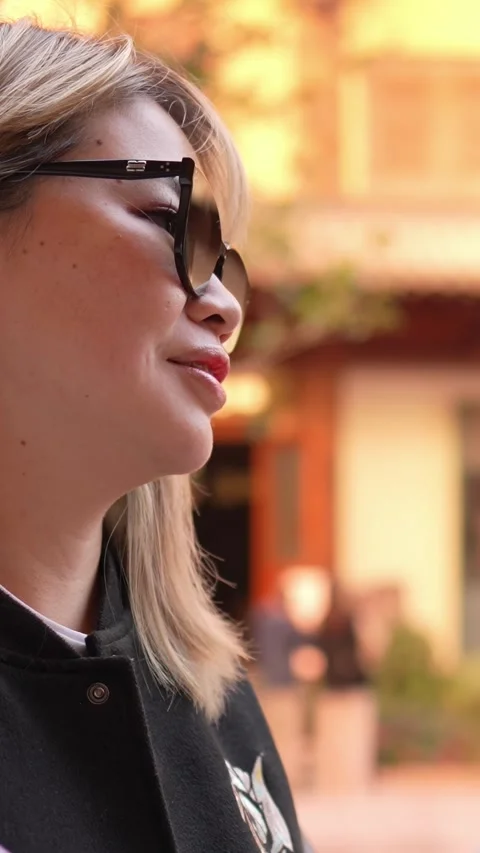 There is a stall on public roads on weekends in Shanghai, China. Women in their Stock Footage 302418011