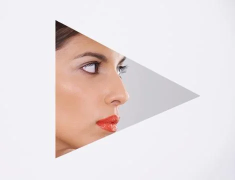 Theres no pause button to her on going beauty. a beautiful young woman through a Foto stock