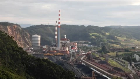 Thermal power plant Vídeo Stock 137125633