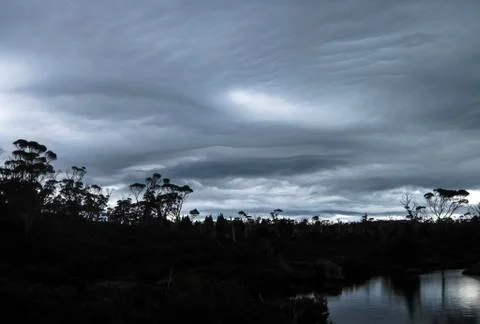 A thick and distinct layer of clouds in Tasmania Stock-Fotos