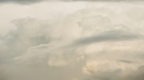 Thick clouds forming in the evening Stock Footage 65111678
