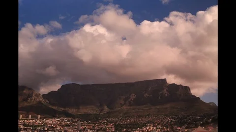 Thick clouds ovr Table Mountain Stock Footage 126527999