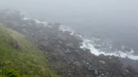 Thick fog over the ocean Stockbeeldmateriaal 155966366