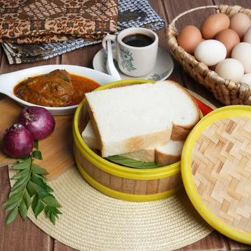 Thick slices of steamed white bread Stock Photos