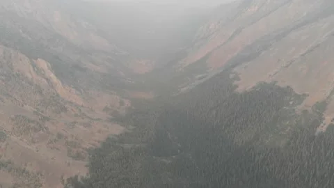 Thick smoke in the mountains Stock Footage 166418958