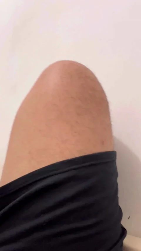 Thigh 動画素材 205909885