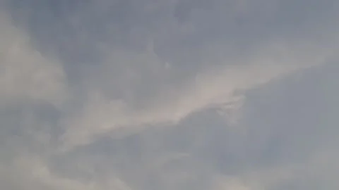 Thin Clouds Видео 238669558