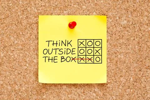Think Outside The Box Sticky Note Stock-Fotos