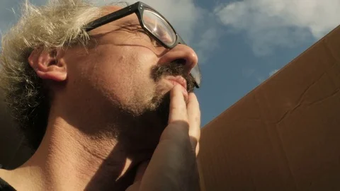 Thinking outside the box Stock Footage 76166682