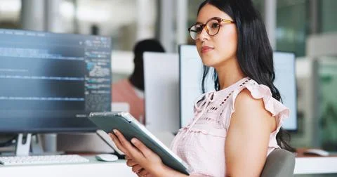 Thinking, woman and tablet for programming in office with research, plannin.. 스톡 사진