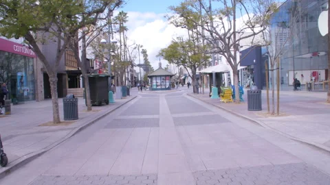 Third Street Promenade Empty March 2020 Covid-19 Lockdown Stock Footage 168471910