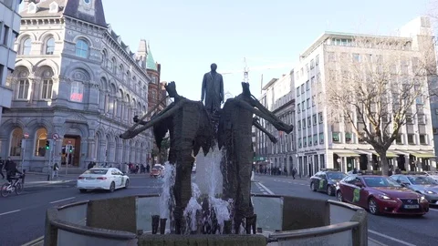 Thomas Davis Statue and Memorial Fountain, Dublin Stock Footage 124074544