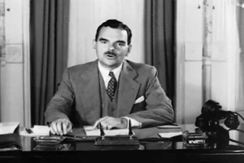Thomas Dewey -  campaign speech about future of USA 1944 Stock Footage 107484507