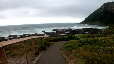 Thor's Well, Oregon Stockbeeldmateriaal 244881148