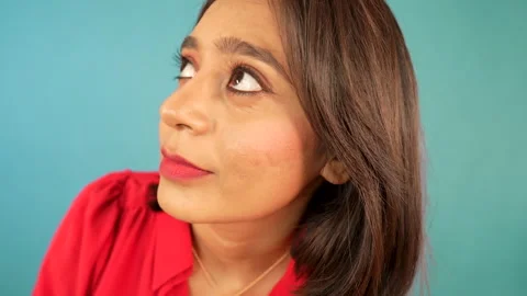Thoughtful woman Stock-Footage 316829795