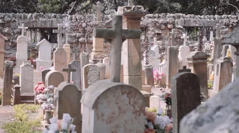 Thousands of crosses in cemetery Stock-Footage 63419272