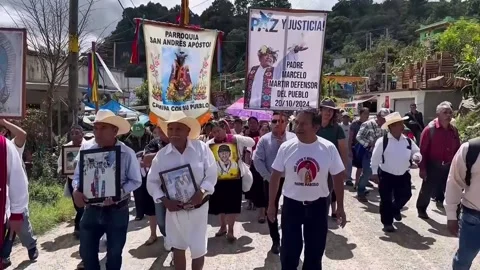 Thousands demand justice in Chiapas one year after the murder of Father Marcelo  Stock Footage 319509942