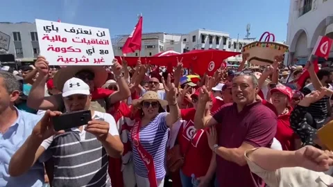 Thousands protest in Tunis against constitution referendum, Tunísia, TN - 18 Jun Stock Footage 204150276