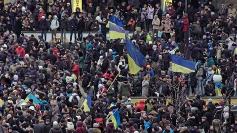  Thousands of protesters on the Maidan during the Revolution of Dignity Stockbeeldmateriaal 240926368