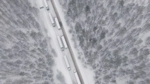 Thousands stranded on highway as major snowstorm and blizzard hits hard causing 動画素材 150261735