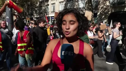 Thousands of students take to the streets of Paris to demonstrate for better edu Stock Footage 347159983