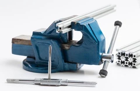 Thread cutting with a vise and taps 스톡 사진