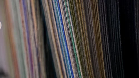 Thread Detail 動画素材 338119210