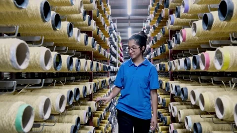 Thread Spools 動画素材 338119803