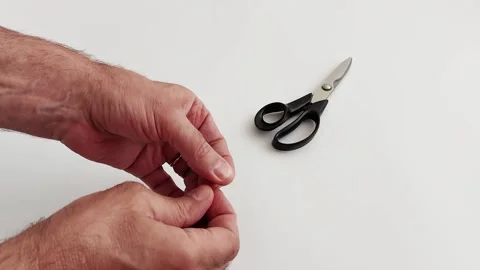 Threading a Needle: Quick Easy Precision Guide 스톡 동영상 310822874