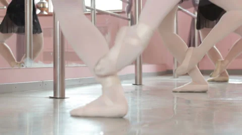 Three ballerinas Video stock 31790324