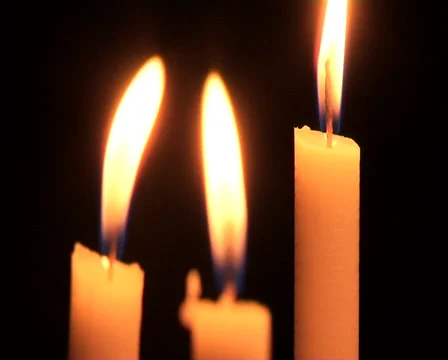 Three Candles in the Dark 库存影片 45500301