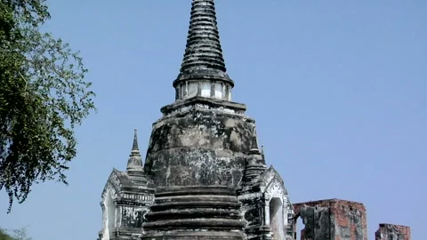 The Three Chedis Temple, Ayutthaya Video stock 327890670