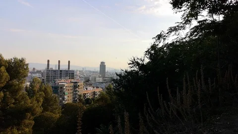 The three chimneys of Poble Sec. 库存影片 94046040