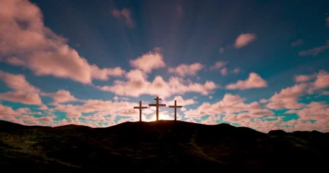 Three crosses on the hill with clouds moving on blue starry sky Video stock 245753512