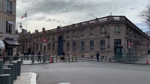 Three defendants stand trial for theft of tableware from the Élysée Palace, Parí Stock Footage 329701638