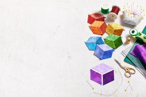 Three diamonds, which will be sewn in the form of a cube, which will become.. Foto stock