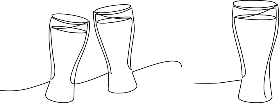 Three different styles of beer glasses with liquid levels and handles illus.. Stock Illustration