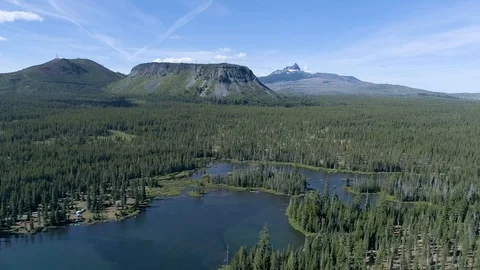 Three Finger Jack and Big Lake in the Oregon Cascade Mountain Range Stock Footage 123092214
