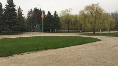 Three Flags on Rainy Camp Grounds Vidéo 90159371