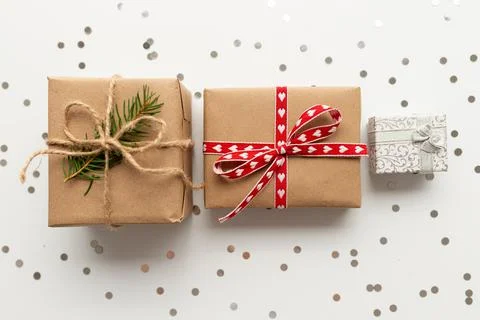 Three gift box wrapping kraft paper on white background Foto stock