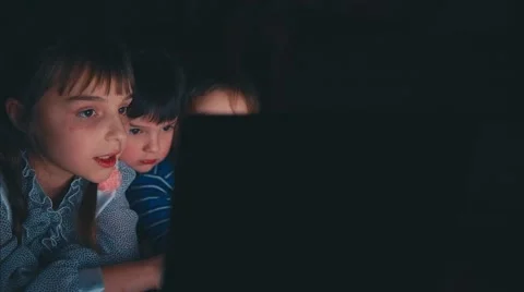 Three Girls with a Laptop 스톡 동영상 48259447