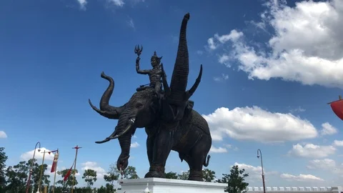 Three-headed elephant statue at Legend Siam Park.Pattaya Video stock 120617955