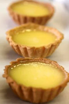 Three lemon tarts Foto stock